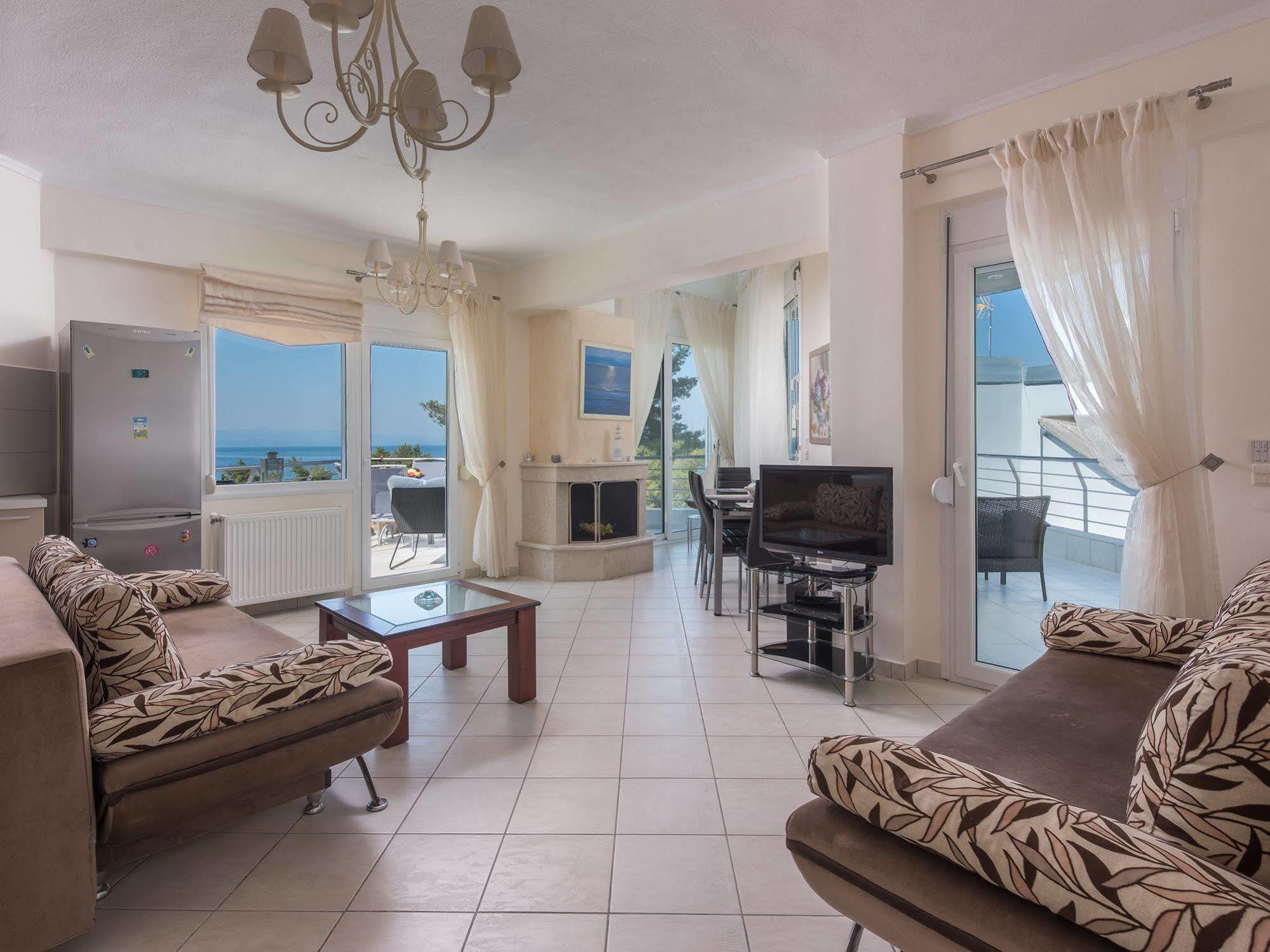 Aegean Residence - F & B Summer Collection Kallithea  Bagian luar foto