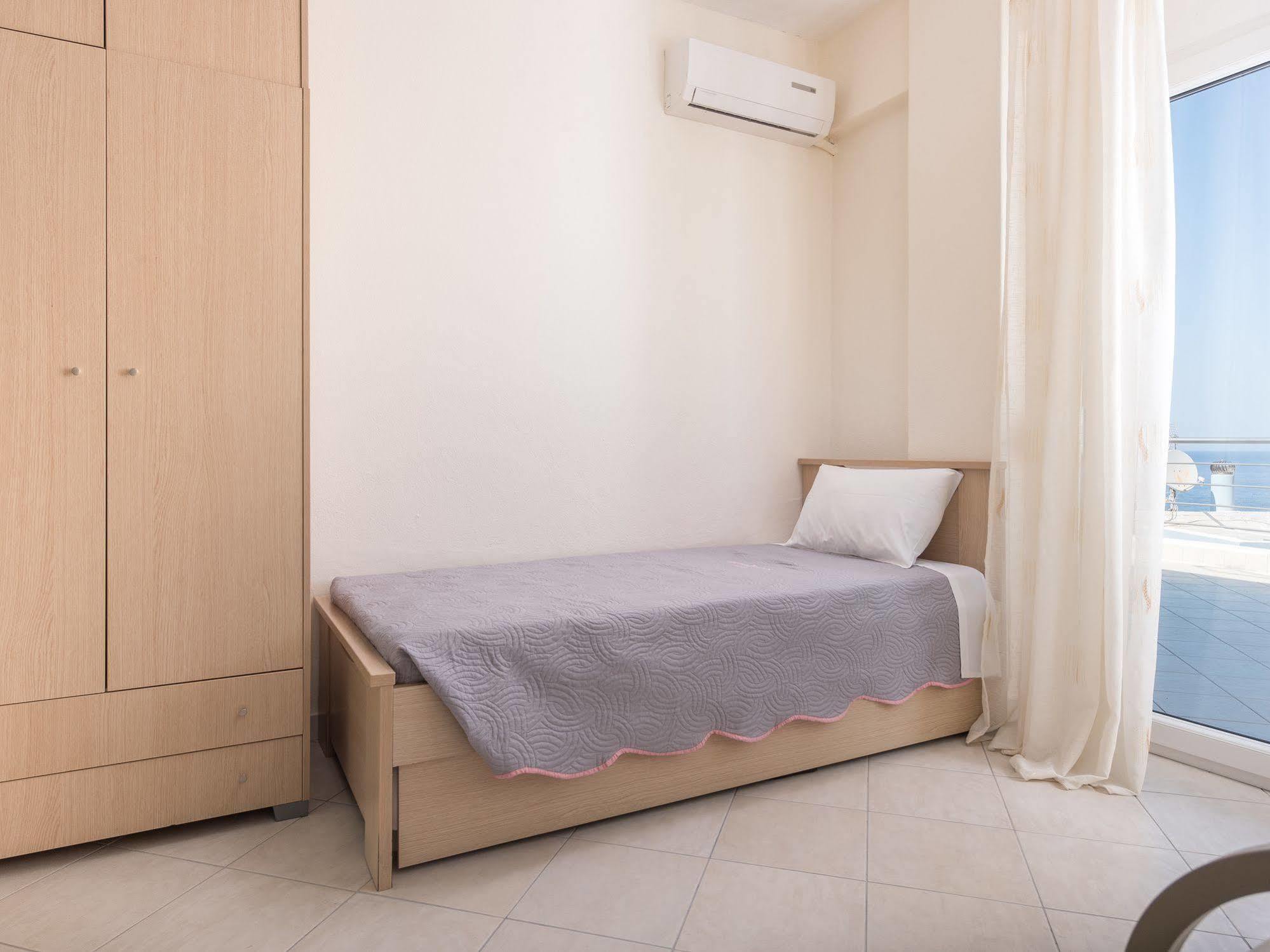 Aegean Residence - F & B Summer Collection Kallithea  Bagian luar foto