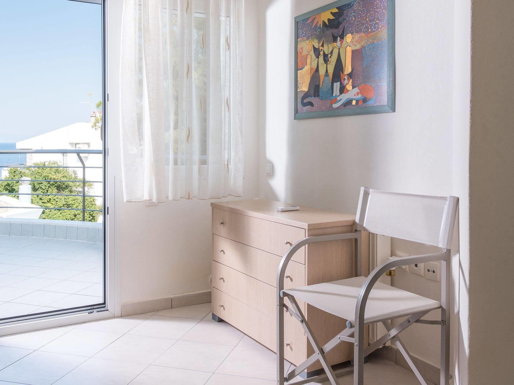 Aegean Residence - F & B Summer Collection Kallithea  Bagian luar foto